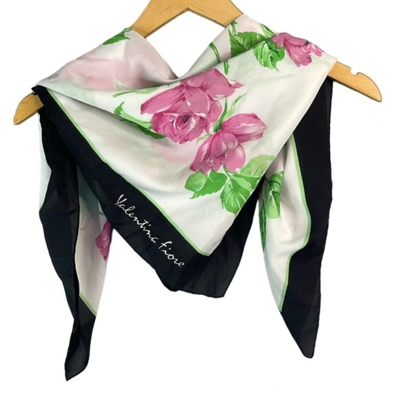 VINTAGE 80’s Valentina Fiore Pink Rose Pattern Print Square Scarf Black Frame - Picture 9 of 9